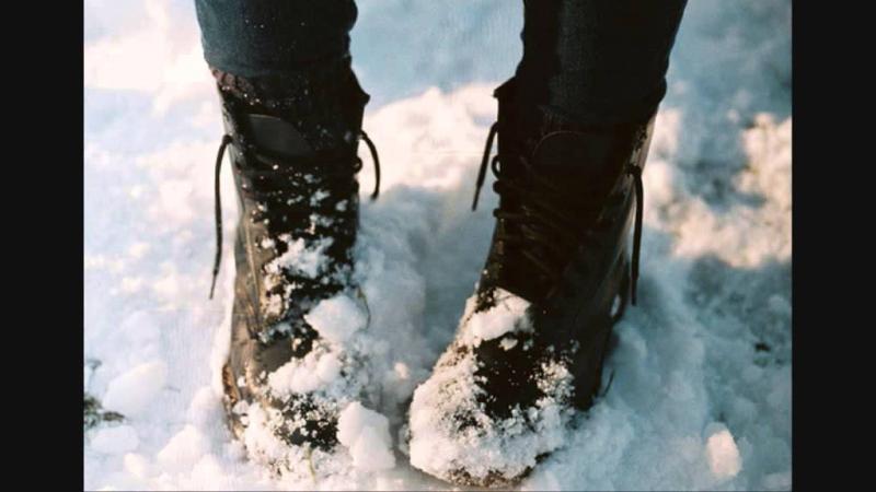 Craving Cozy Feet This Winter. Find The Best Wide Snow Boots Here