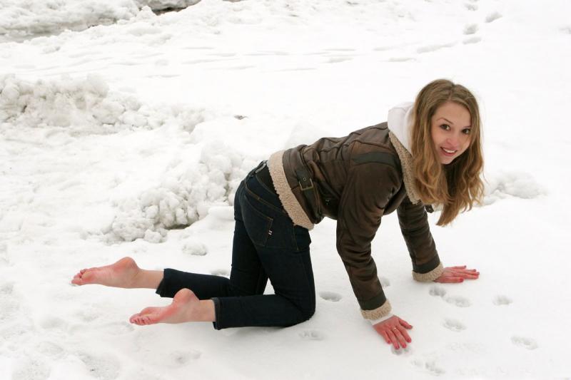 Craving Cozy Feet This Winter. Find The Best Wide Snow Boots Here