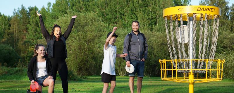 Disc Golf Equipment Near Me: How to Find the Perfect Set for Your Game