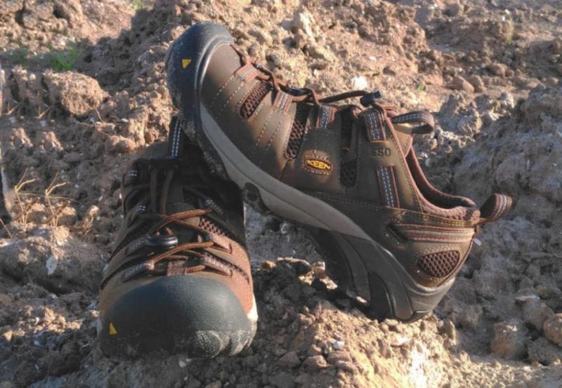 Discover The 15 Best Shoes For Standing On Concrete All Day In 2023