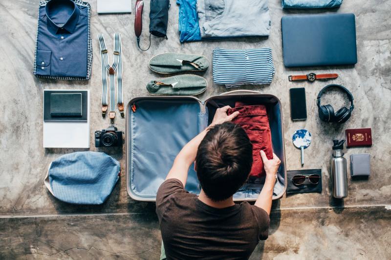 Discover The 15 Ways To Find Top Quality Apparel Made in the USA: The Ultimate Guide To American-Made Custom Clothing