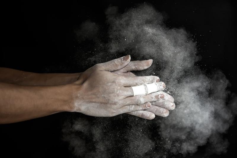 Discover the Ethos Liquid Chalk Near You: The 15 Bouldering Benefits of Liquid Hand Chalk
