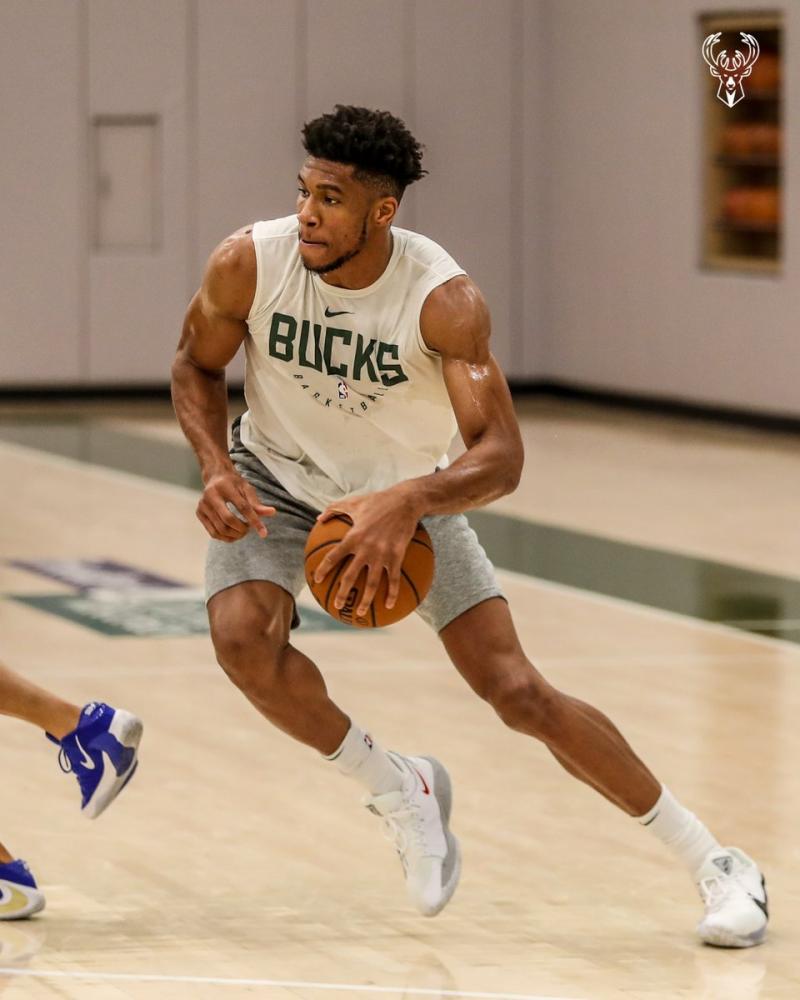 Do These 10 Giannis Freak T-Shirts Make You Want to Show Off Your Inner Greek Freak