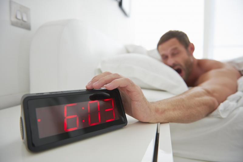 Do you struggle to wake up in the morning. : The 15 best loud electric alarm clocks for heavy sleepers