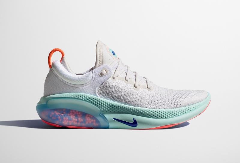 Do You Want The Best Sneakers With Air Cushion: Discover How To Find The Top Air Cushion Tennis Shoes This Year