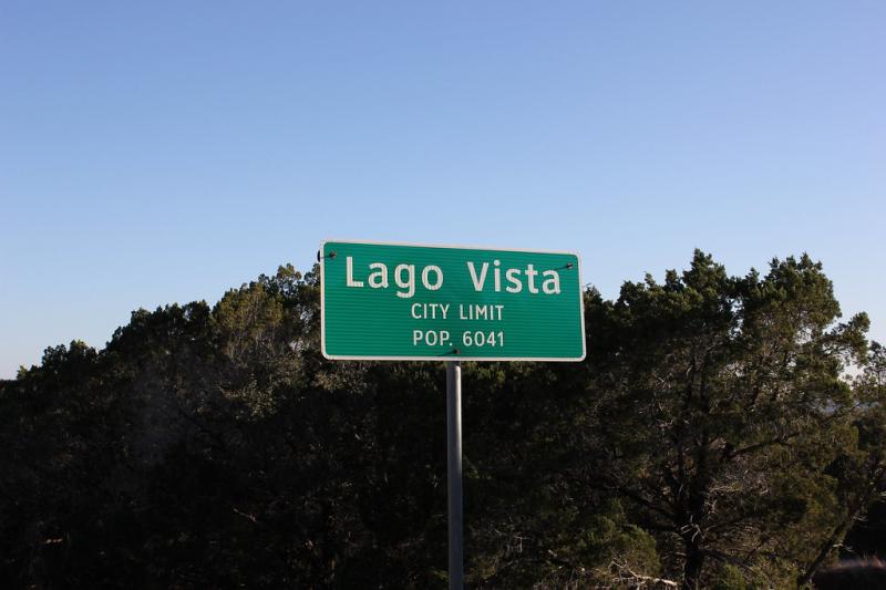 Does Vista Del Lago Offer Breathtaking Lake Views: 7 Reasons To Visit This Scenic CA Destination