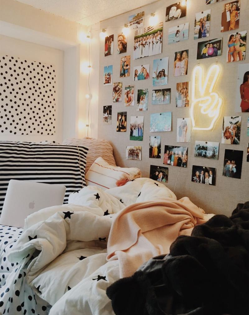 Does Your College Dorm Room Need New Syracuse Lacrosse Posters: Make It Feel Like Home With These 15 Decor Tips