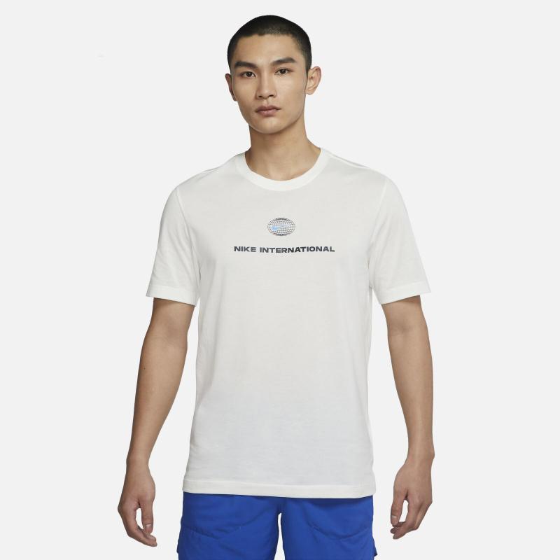 Dri-Fit Runners: Are These Nike Shirts Worth The Money. : 14 Reasons To Love Nike Running Shirts