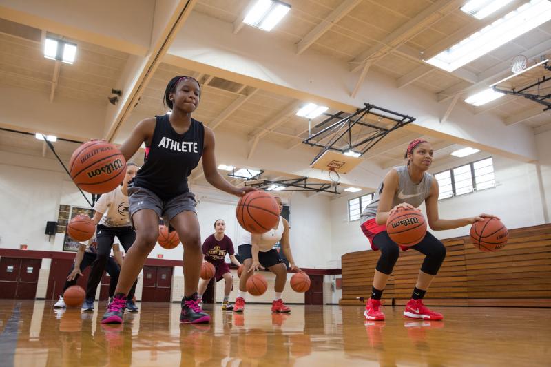 Dribbling goggles enhancing your skills: Why every hooper needs basketball blinders