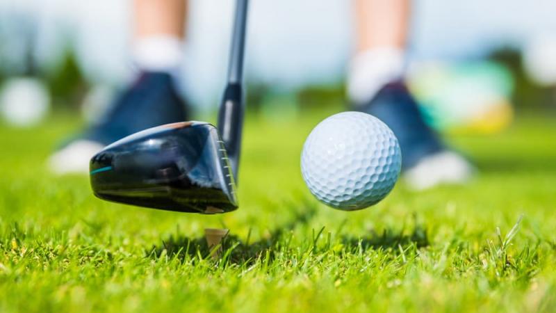 Drivers on the Green: The Complete Guide to Buying and Using Golf Drivers
