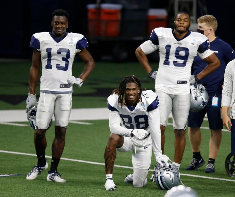 Engaging the Dallas Cowboys Fan: 15 Ways to Decorate Like Amari and Ceedee in 2023