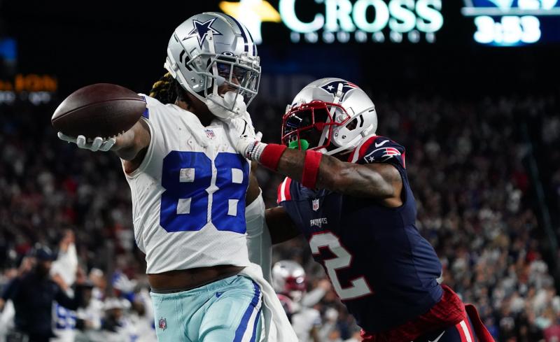 Engaging the Dallas Cowboys Fan: 15 Ways to Decorate Like Amari and Ceedee in 2023