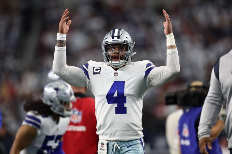Engaging the Dallas Cowboys Fan: 15 Ways to Decorate Like Amari and Ceedee in 2023