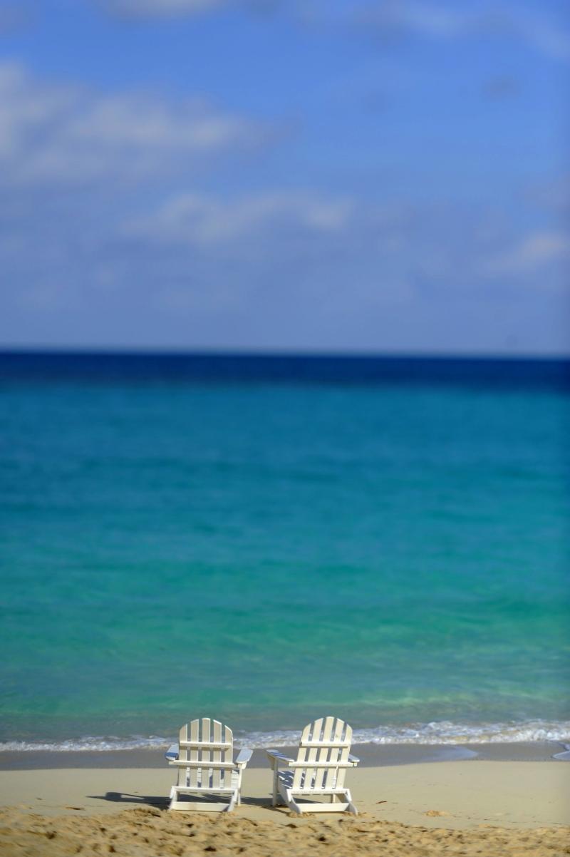 Escape to Paradise This Year: Discover the Top 15 Reasons the Bahamas Should Be Your Next Vacation