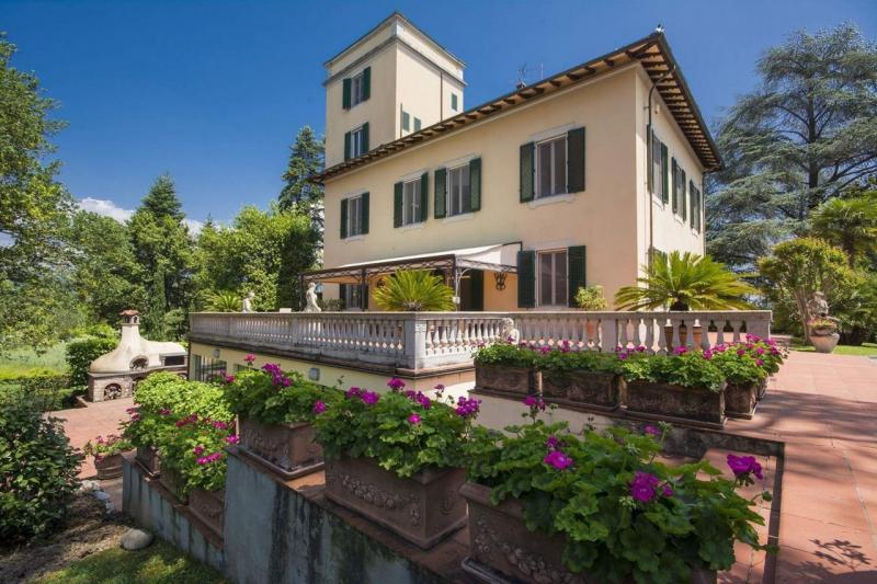 Escape to Villa Valentina in Lucca Italy: An Idyllic Tuscan Villa for Total Tranquility