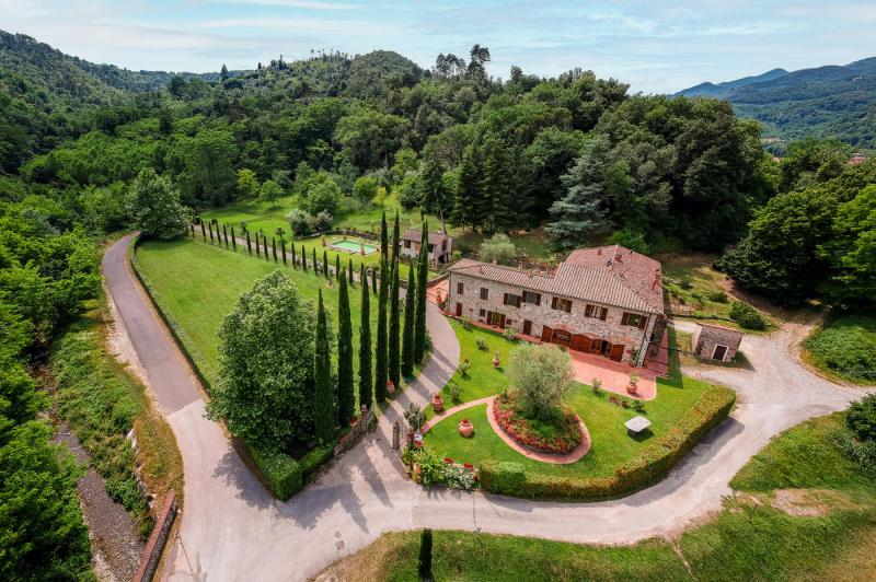 Escape to Villa Valentina in Lucca Italy: An Idyllic Tuscan Villa for Total Tranquility