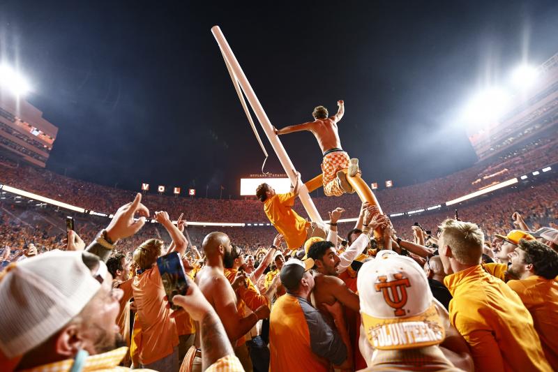 Exciting College Sports Controversy: How Do These 10 Teams