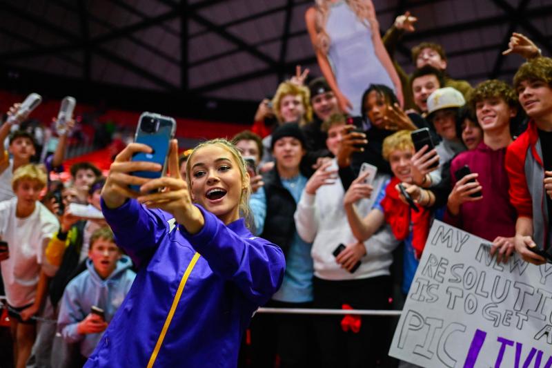 Exciting College Sports Controversy: How Do These 10 Teams