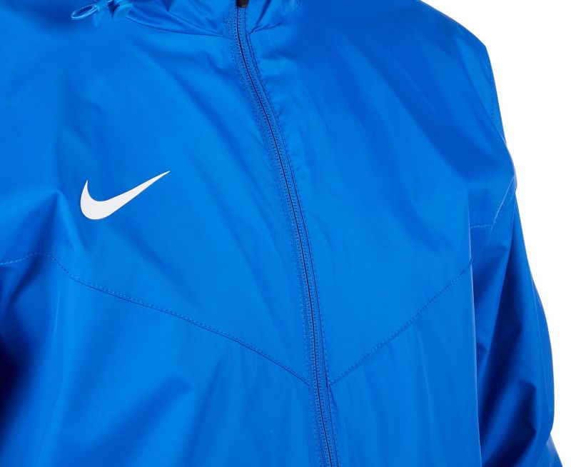 Expert Guide to Choose the Best Nike Team Windbreaker Jackets in 2023