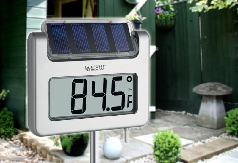 Explore the Benefits of Solar Powered Thermometers for Your Garden: Discover How To Monitor Temperatures and Protect Your Plants