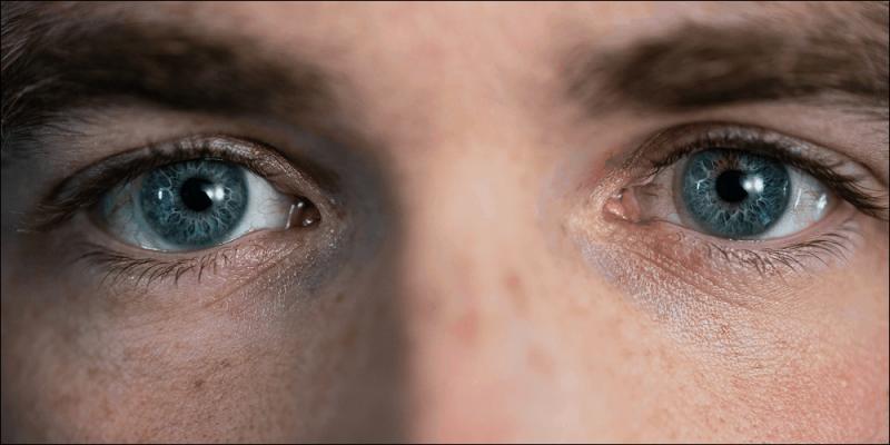 Eye Black for Athletes: The Secret to Eliminating Glare & Improving Focus