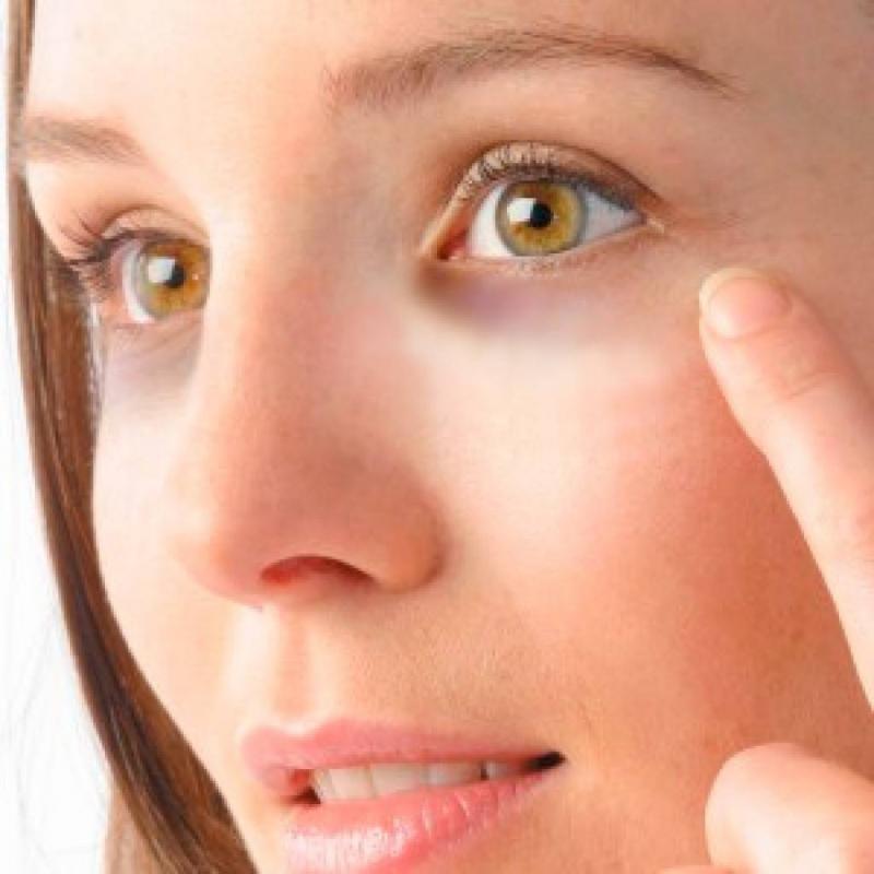 Eye Black for Athletes: The Secret to Eliminating Glare & Improving Focus
