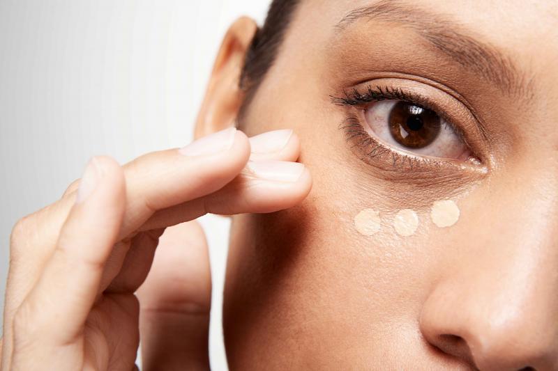 Eye Black for Athletes: The Secret to Eliminating Glare & Improving Focus