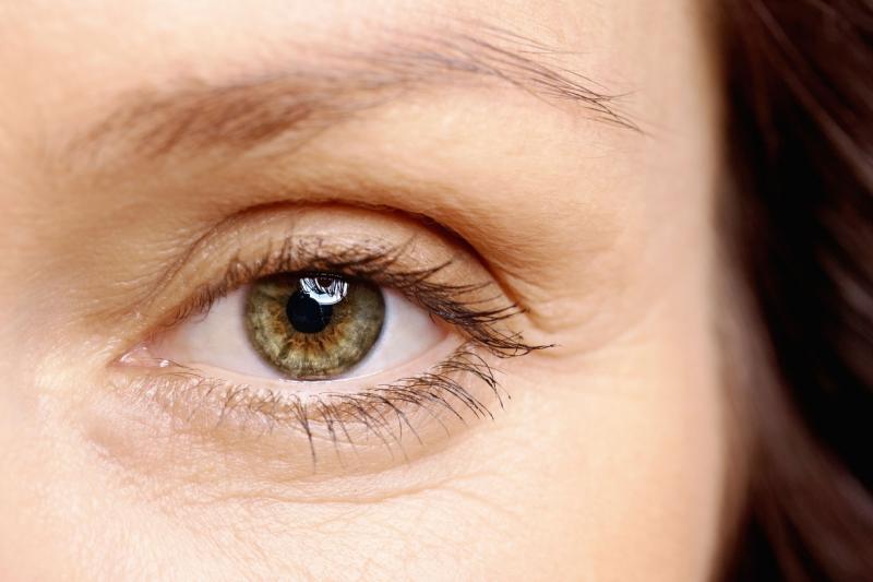 Eye Black for Athletes: The Secret to Eliminating Glare & Improving Focus