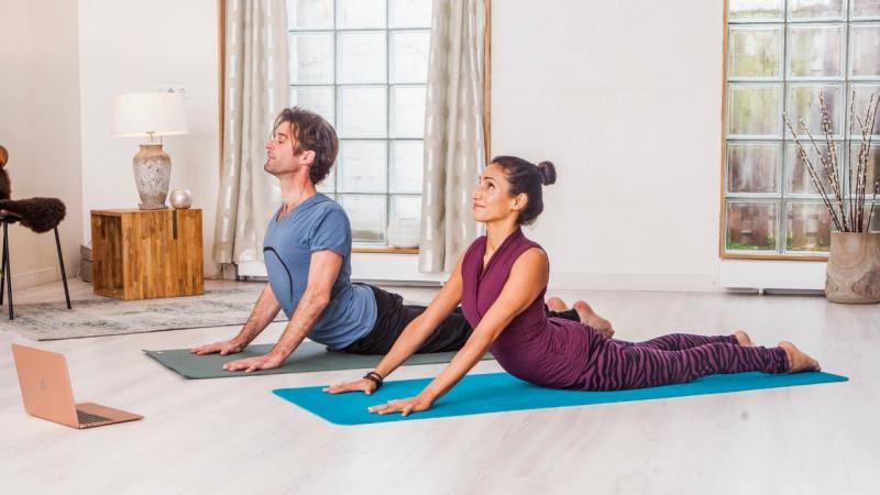 Feel More Relaxed Doing Yoga at Home: Discover How a Theragun Mat Transforms Your Practice