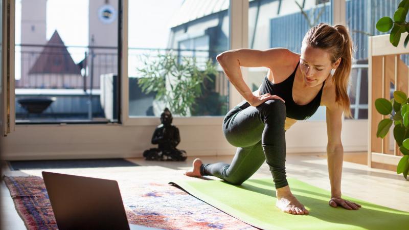 Feel More Relaxed Doing Yoga at Home: Discover How a Theragun Mat Transforms Your Practice