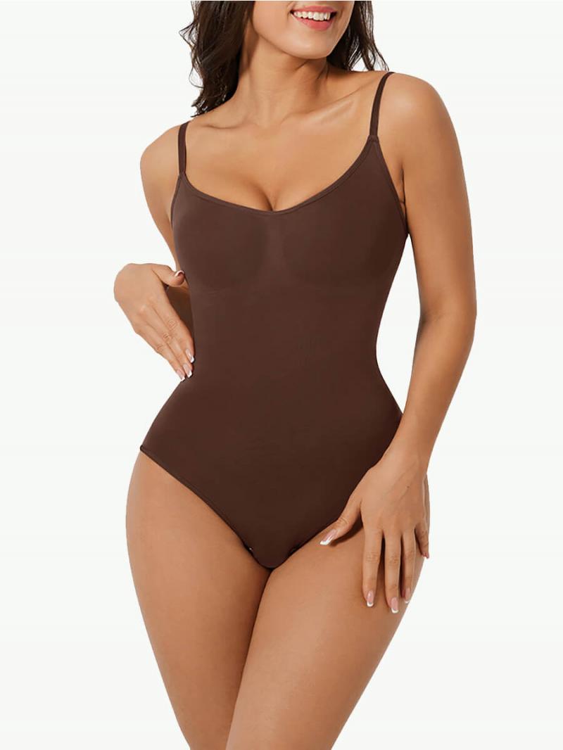 Feel Smoother and Look Slimmer in Seamless Shapewear