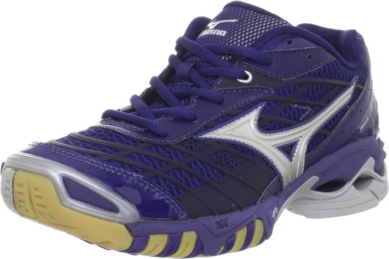 Feeling The Need For Speed This Volleyball Season. Find Out Why The Mizuno Wave Lightning Z6 Is Your Best Option