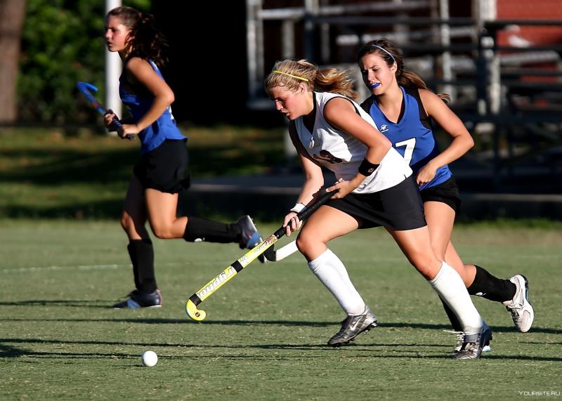 Field Hockey Play: How to Gear Up with the Right Equipment This Season