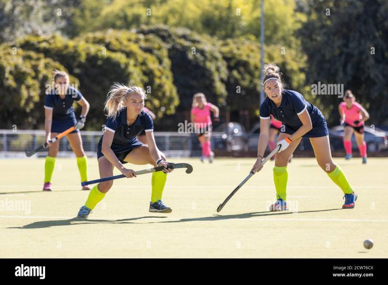 Field Hockey Play: How to Gear Up with the Right Equipment This Season