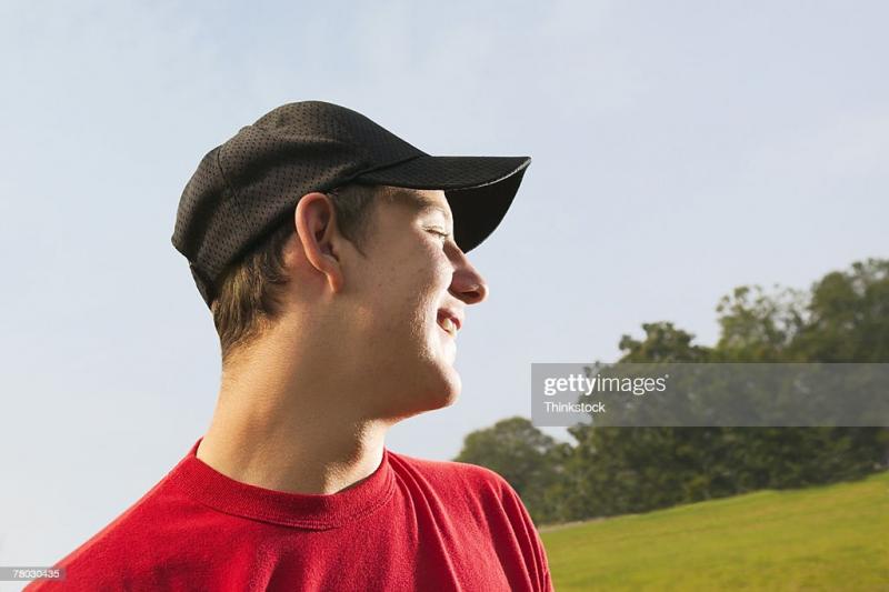 Finally Found Baseball Caps For Your Small Head. Here