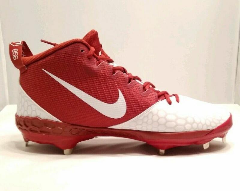 Find the Best Baseball Cleats in 2023: Discover the Must-Have Nike Trout 8s