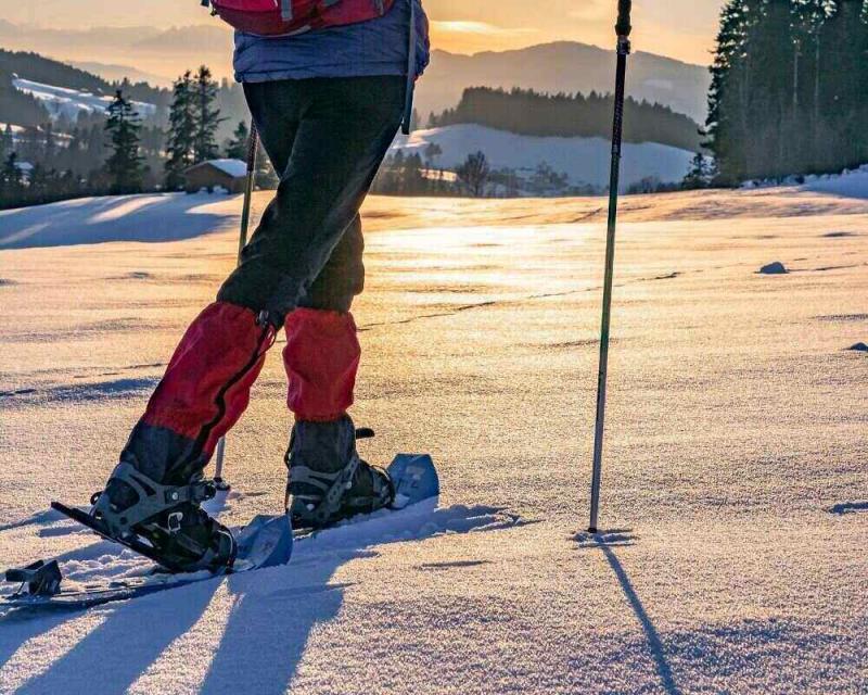 Find the Best Snowshoeing Pants for Women this Winter. Our Top 7 Picks Will Keep You Warm & Dry