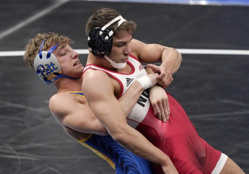 Find The Best Wrestling Shoes For Your Match This Year: 15 Tips To Dominate The Mat