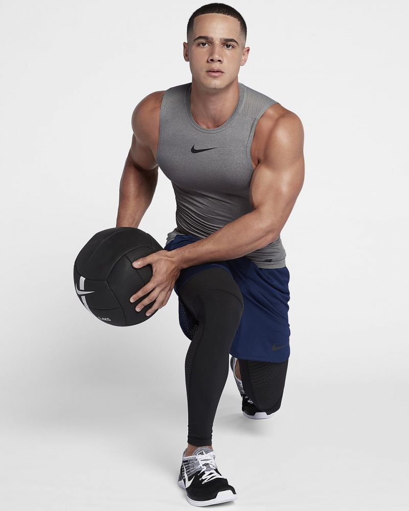 Find The Perfect Nike Mens Training Top For Your Workouts
