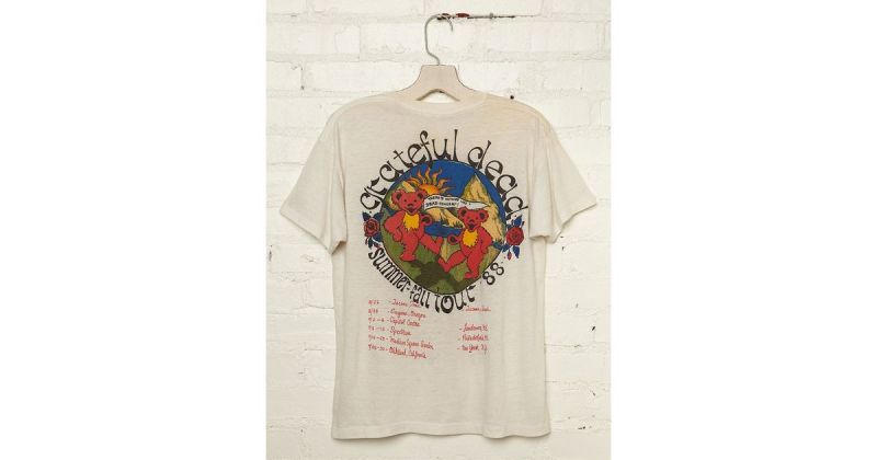 Find Your Style with Grateful Dead Clothing and Accessories