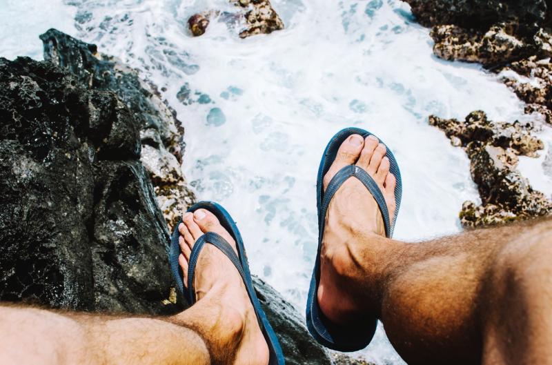 Finding Reef Flip Flops in Size 15: The Complete Guide for Large Feet