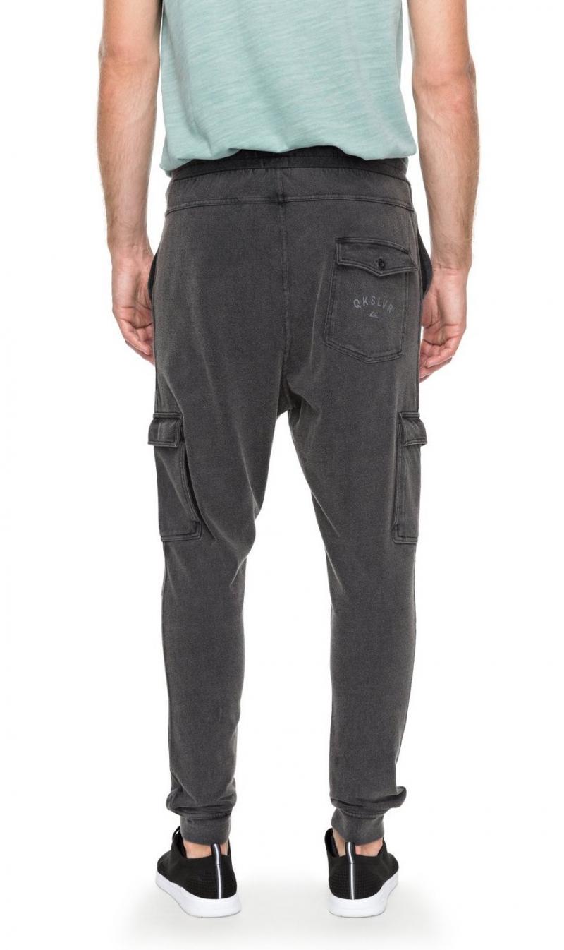 Finding The Best Cargo Pants For Men: Quiksilver Porter Pants Have It All