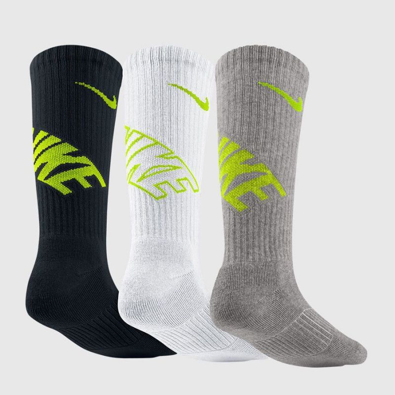 Finding The Best Nike Pro  Crew Socks For Comfort and Durability