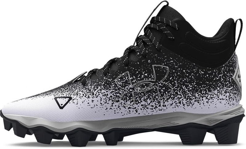Finding The Best Red and White Under Armour Cleats For Your Style of Play