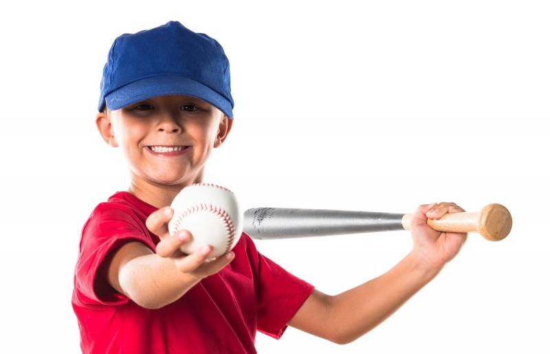 Finding The Perfect Batting Gloves For Your Little One: The Ultimate Guide For All Tee Ball And Youth Baseball Parents