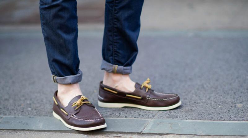 Finding The Perfect Pair Of Wide Sneakers For Men: Your Guide To Comfort And Style