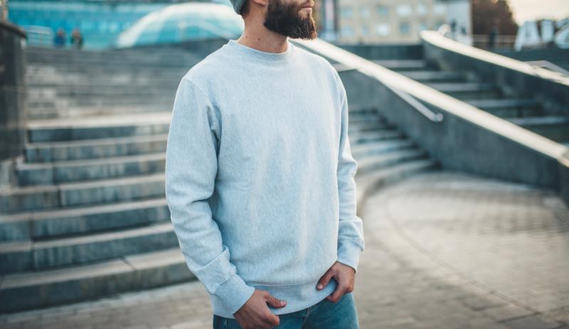 Finding The Perfect Sweatshirt As A Tall Guy: How To Look And Feel Great In An XL Hoodie