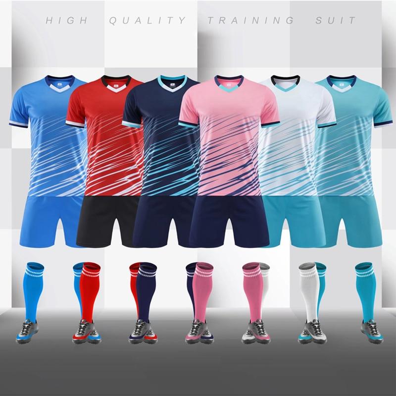 Football Clothes For Training: Discover 15 Essentials For Your Team