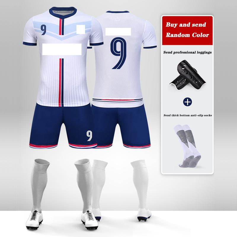 Football Clothes For Training: Discover 15 Essentials For Your Team