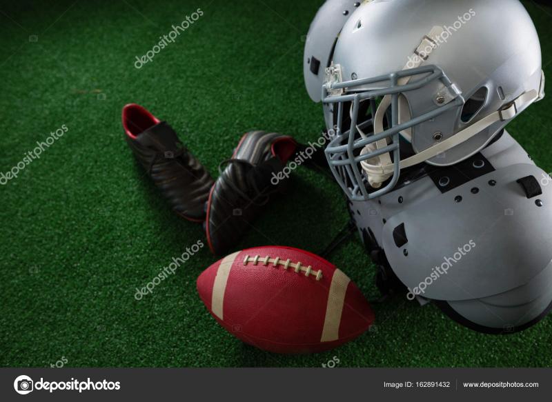Football Players: How to Choose the Best Xenith Backplate for 2023